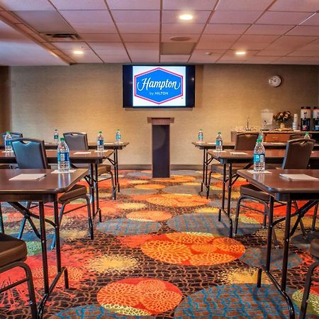 Hampton Inn New Philadelphia Exterior foto